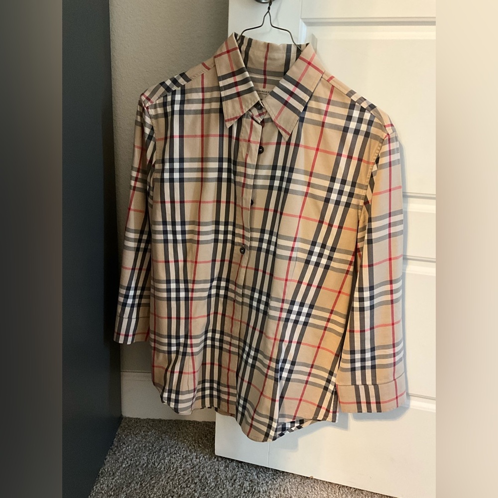 Burberry Ladies shirt - Size M or Size 6